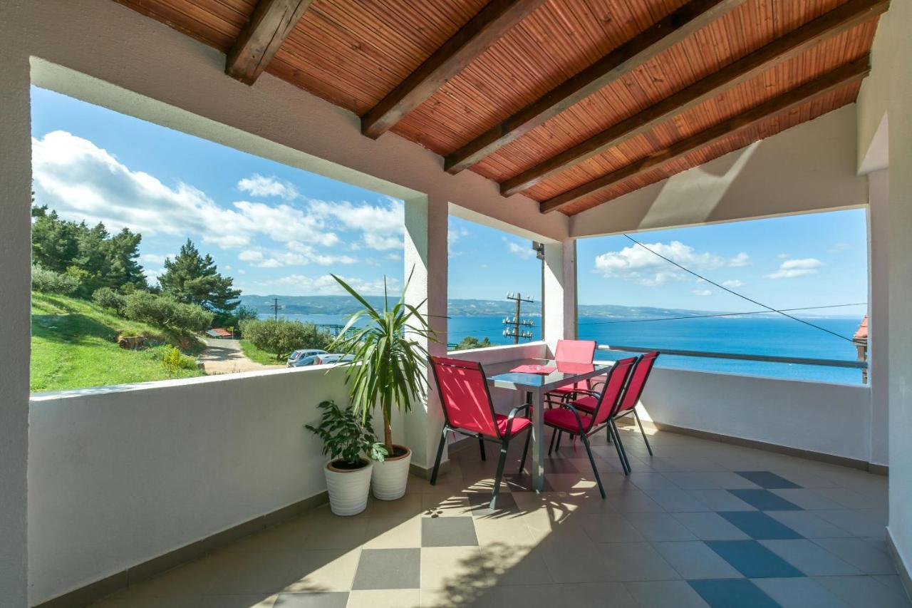 Apartment Josipa Omiš Zewnętrze zdjęcie