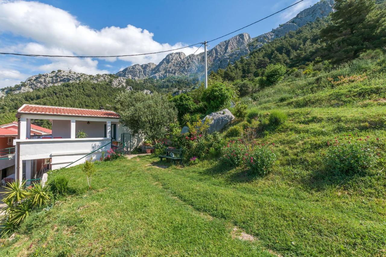 Apartment Josipa Omiš Zewnętrze zdjęcie
