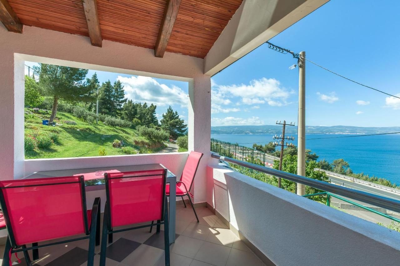 Apartment Josipa Omiš Zewnętrze zdjęcie